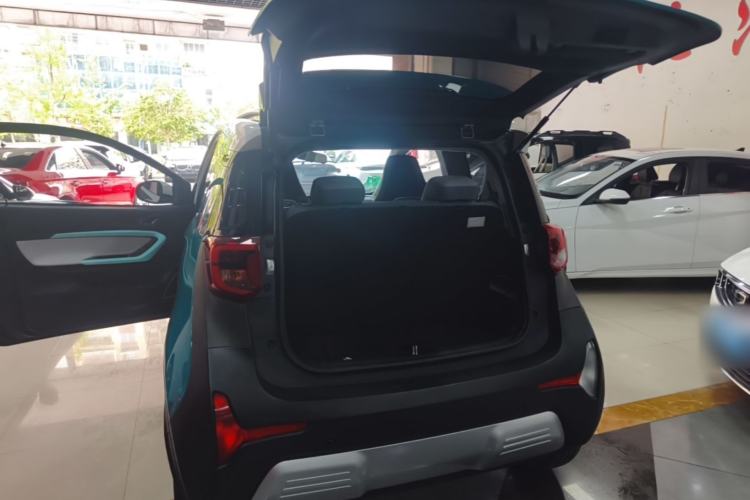 Used Chery QQ Little Ant 2021 150 000 Yuan Ant Fan Edition Ant Trend Version Lithium-Ion Battery Trunk