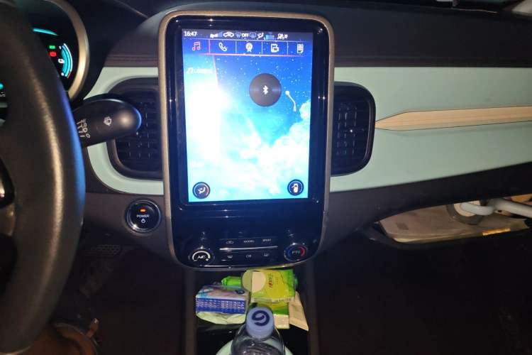 Used Chery QQ Little Ant 2021 200 000-Yuan Ant Fan Edition Talent Version NMC Battery 301 km Audio And AC Panel