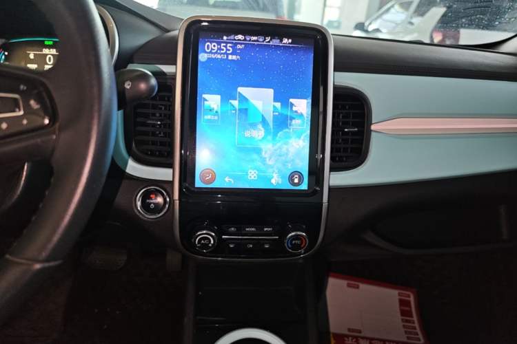 Used Chery QQ Little Ant 2021 200 000-Yuan Ant Fan Edition Oxygen Version Lithium Iron Phosphate 301 km Audio And AC Panel