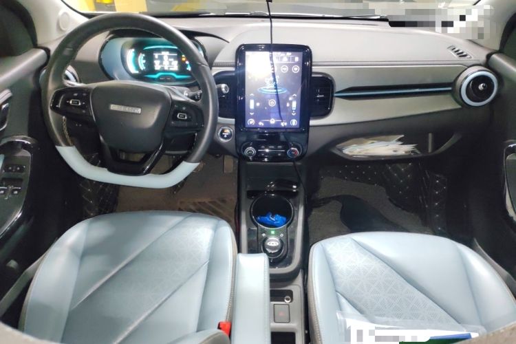 Used Chery QQ Little Ant 2021 150 000 Yuan "Ant Fan" Edition New Ant Cool Version Lithium-Ion Battery Center Console