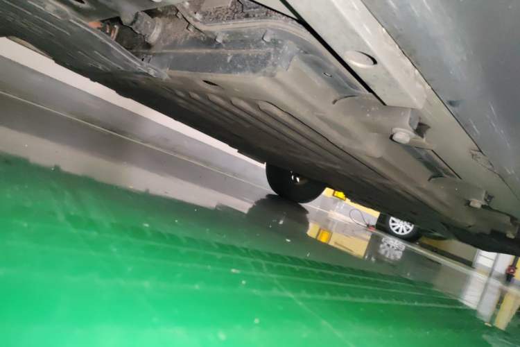 Used Chery QQ Little Ant 2021 150 000 Yuan "Ant Fan" Edition New Ant Cool Version Lithium-Ion Battery Chassis Rear Right