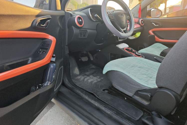 Used Chery QQ Little Ant 2021 150 000 Yuan Ant Fan Edition Ant Cool Version Lithium Iron Phosphate Driver Seat