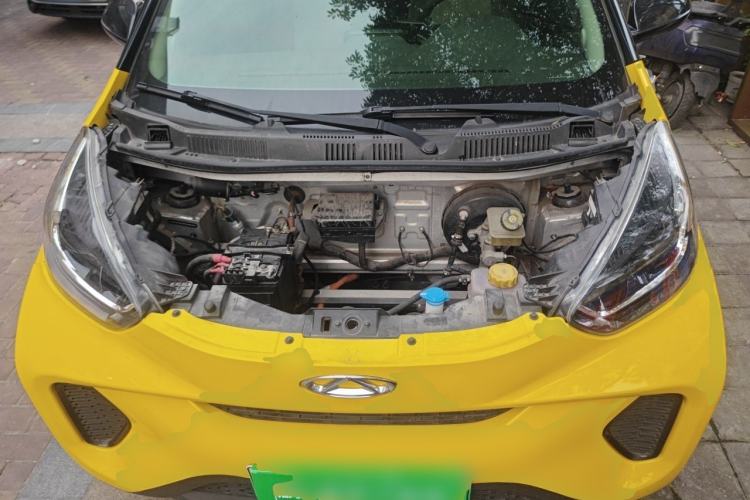Used Chery QQ Little Ant 2021 150 000 Yuan Ant Fan Edition Ant Trend Version Lithium Iron Phosphate Engine Bay