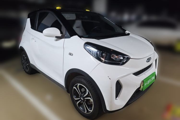 Used Chery QQ Little Ant 2021 200 000-Yuan Ant Fan Edition Talent Version NMC Battery 301 km Front Right 45 Deg