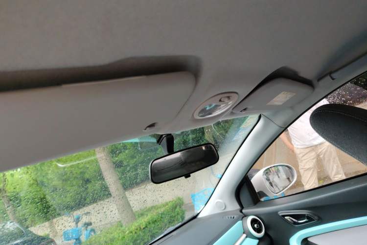 Used Chery QQ Little Ant 2021 150 000 Yuan Ant Fan Edition Ant Trend Version Lithium Iron Phosphate Headliner