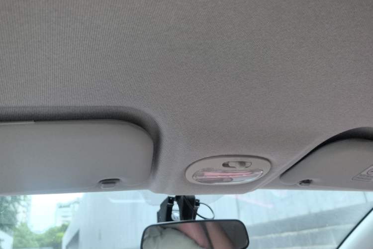 Used Chery QQ Little Ant 2021 200 000-Yuan Ant Fan Edition Talent Version NMC Battery 408 km续航 Headliner