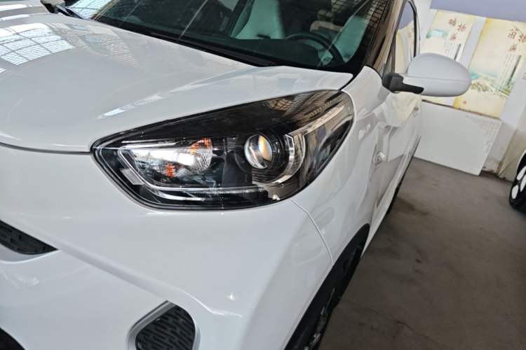 Used Chery QQ Little Ant 2021 200 000-Yuan Ant Fan Edition Oxygen Version Lithium Iron Phosphate 301 km Left Front Headlight