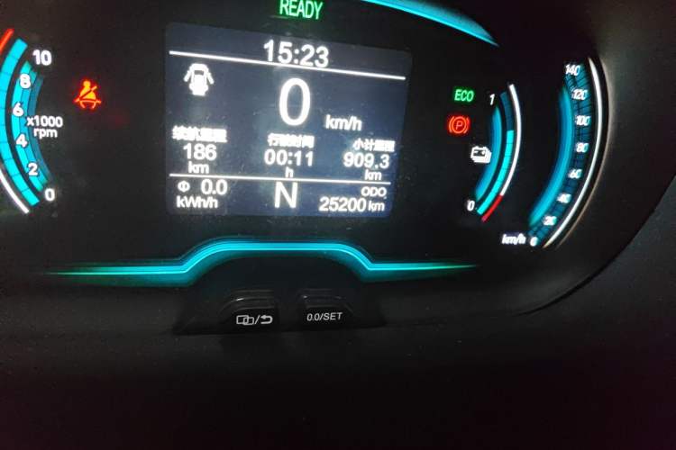 Used Chery QQ Little Ant 2021 200 000 Yuan "Ant Fan" Edition Energized Version NMC Lithium Battery 301 km Odometer Close Up