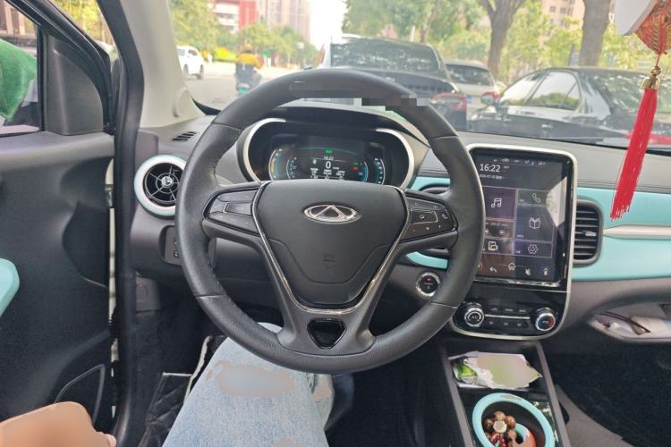 Used Chery QQ Little Ant 2021 200 000-Yuan Ant Fan Edition Talent Version NMC Battery 301 km Steering Wheel