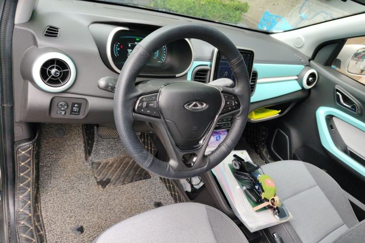 Used Chery QQ Little Ant 2021 150 000 Yuan Ant Fan Edition Ant Trend Version Lithium Iron Phosphate Steering Wheel