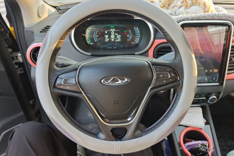 Used Chery QQ Little Ant 2021 150 000 Yuan Ant Fan Edition Ant Cool Version Lithium Iron Phosphate Steering Wheel