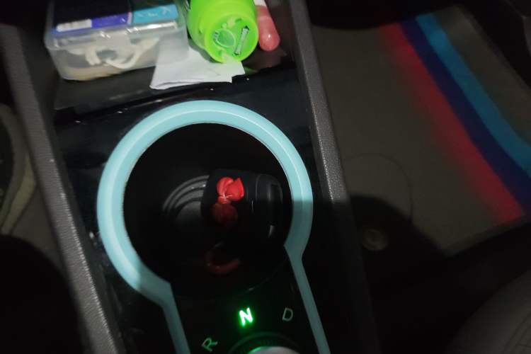 Used Chery QQ Little Ant 2021 200 000-Yuan Ant Fan Edition Talent Version NMC Battery 408 km续航 Vehicle Key