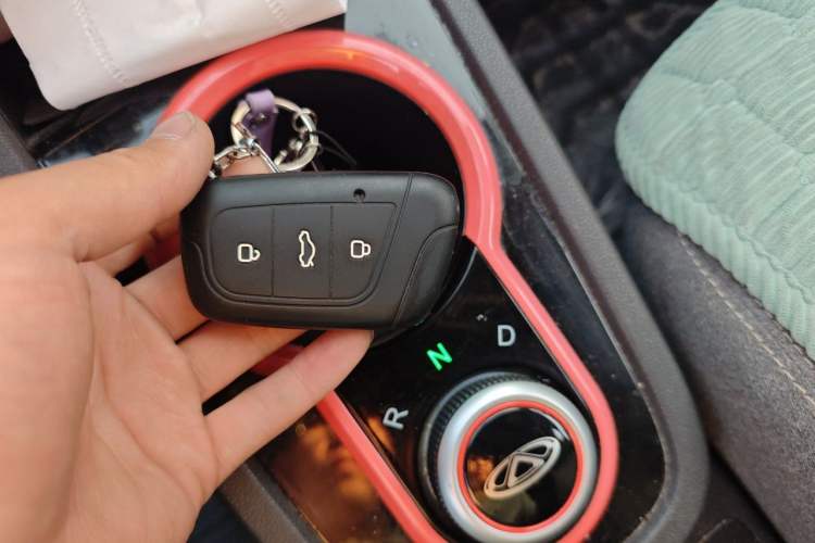 Used Chery QQ Little Ant 2021 150 000 Yuan Ant Fan Edition Ant Cool Version Lithium Iron Phosphate Vehicle Key