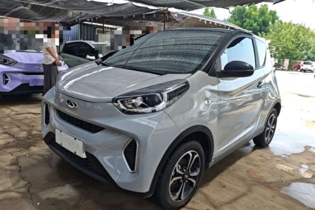 Used Chery QQ Little Ant 2021 150 000 Yuan "Ant Fan" Edition New Ant Cool Version Lithium-Ion Battery