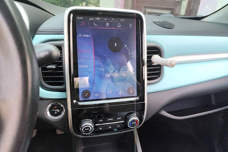 Used Chery QQ Little Ant 2021 200 000-Yuan Ant Fan Edition Talent Version NMC Battery 301 km Audio And AC Panel