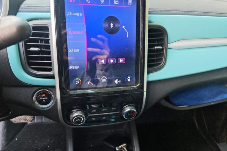 Used Chery QQ Little Ant 2021 150 000 Yuan Ant Fan Edition New Ant Xuan Version Lithium Iron Phosphate Audio And AC Panel