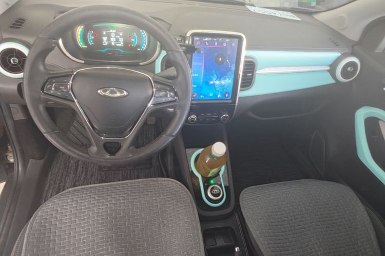 Used Chery QQ Little Ant 2021 150 000 Yuan Ant Fan Edition Ant Cool Version Lithium Iron Phosphate Center Console
