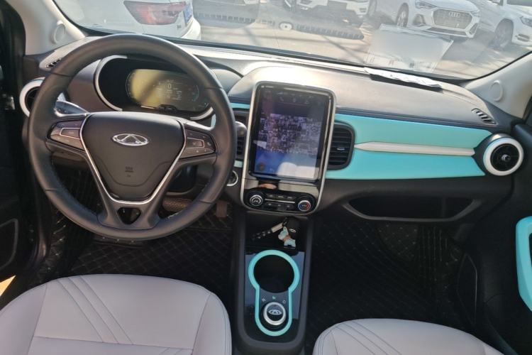 Used Chery QQ Little Ant 2021 Revised Version 150 000 Yuan Ant Fan Edition New Ant Cool Edition Lithium Iron Phosphate Center Console