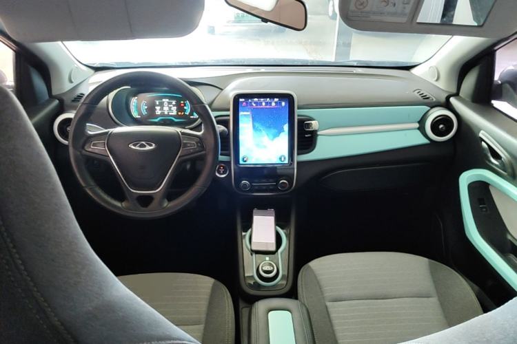 Used Chery QQ Little Ant 2021 150 000 Yuan Ant Fan Edition New Ant Cool Version Lithium Iron Phosphate Center Console