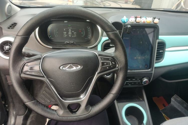 Used Chery QQ Little Ant 2021 150 000 Yuan Ant Fan Edition Ant Stylish Version Lithium Iron Phosphate Center Console