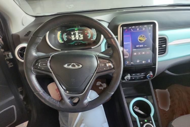 Used Chery QQ Little Ant 2021 150 000 Yuan "Ant Fan" Edition Ant Cool Version with Ternary Lithium Center Console