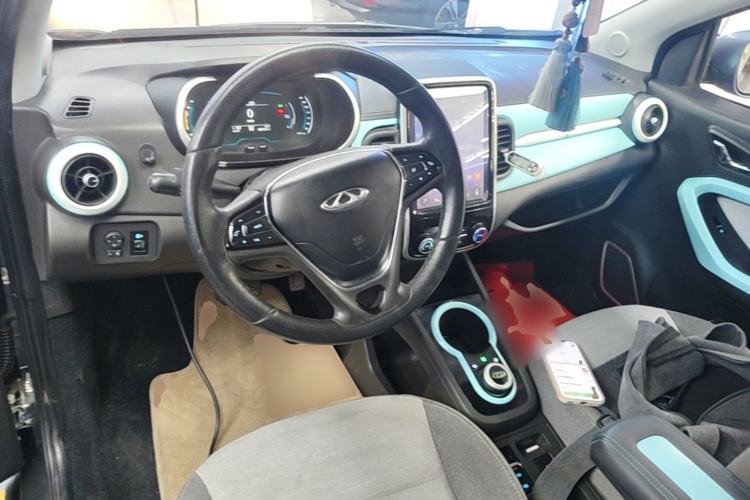 Used Chery QQ Little Ant 2021 150 000 Yuan Ant Fan Edition New Ant Cool Version Lithium Iron Phosphate Center Console