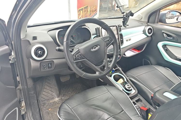 Used Chery QQ Little Ant 2021 150 000 Yuan Ant Fan Edition New Ant Cool Version Lithium Iron Phosphate Center Console