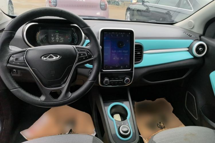 Used Chery QQ Little Ant 2021 150 000 Yuan Ant Fan Edition Ant Cool Version Lithium Iron Phosphate Center Console