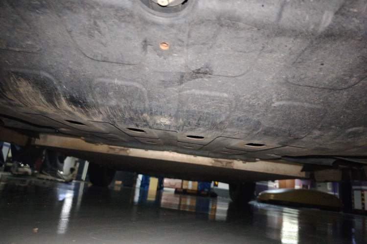 Used Chery QQ Little Ant 2021 200 000-Yuan Ant Fan Edition Talent Version Lithium Iron Phosphate 301 km Chassis Front