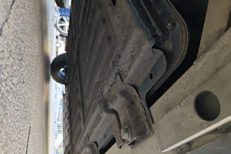 Used Chery QQ Little Ant 2021 200 000-Yuan Ant Fan Edition Oxygen Version Lithium Iron Phosphate 301 km Chassis Rear Right