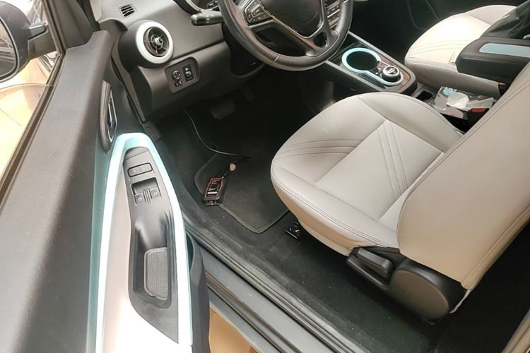 Used Chery QQ Little Ant 2021 200 000-Yuan Ant Fan Edition Talent Version Lithium Iron Phosphate 301 km Driver Seat