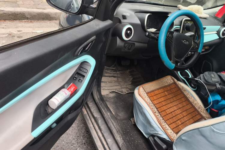 Used Chery QQ Little Ant 2021 150 000 Yuan "Ant Fan" Edition New Ant Xuan Version Lithium-NMC Battery Driver Seat