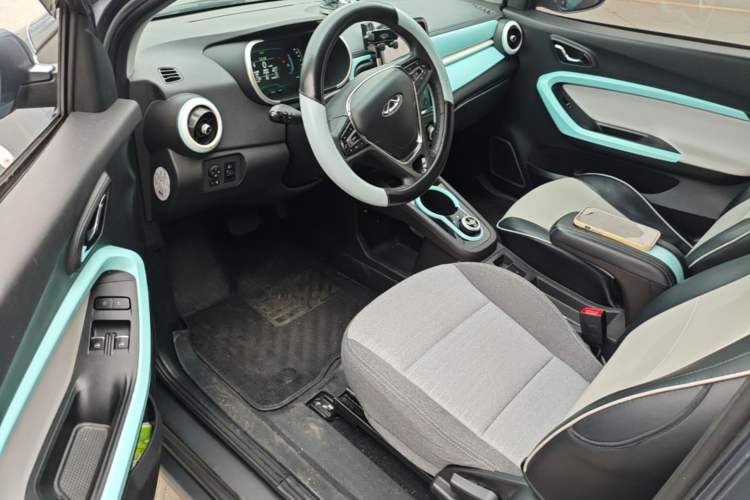 Used Chery QQ Little Ant 2021 150 000 Yuan "Ant Fan" Edition New Ant Cool Version Lithium-Ion Battery Driver Seat