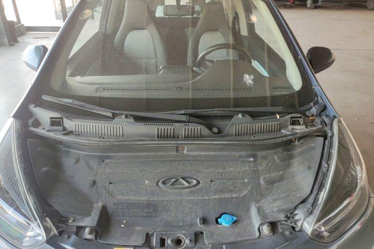 Used Chery QQ Little Ant 2021 150 000 Yuan "Ant Fan" Edition Ant Cool Version with Ternary Lithium Engine Bay