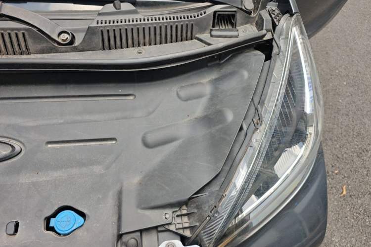 Used Chery QQ Little Ant 2021 150 000 Yuan Ant Fan Edition Ant Cool Version Lithium Iron Phosphate Engine Bay Left