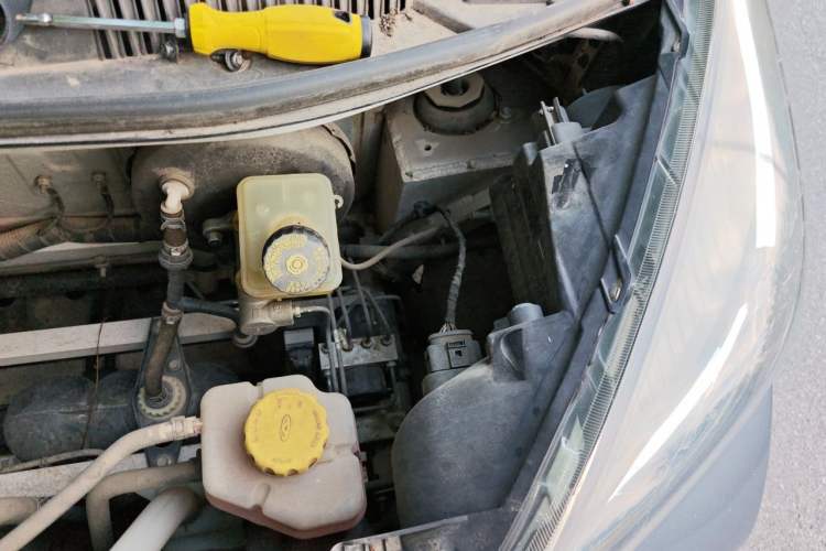 Used Chery QQ Little Ant 2021 150 000 Yuan Ant Fan Edition New Ant Xuan Version Lithium Iron Phosphate Engine Bay Left