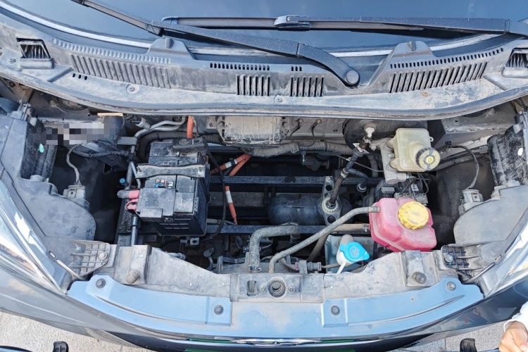 Used Chery QQ Little Ant 2021 200 000-Yuan Ant Fan Edition Oxygen Version Lithium Iron Phosphate 301 km Engine Bay