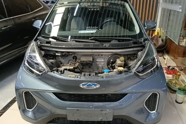 Used Chery QQ Little Ant 2021 150 000 Yuan Ant Fan Edition New Ant Cool Version Lithium Iron Phosphate Engine Bay
