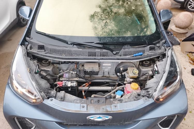 Used Chery QQ Little Ant 2021 150 000 Yuan Ant Fan Edition Ant Trend Version Lithium Iron Phosphate Engine Bay