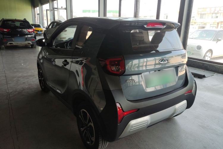 Used Chery QQ Little Ant 2021 150 000 Yuan "Ant Fan" Edition Ant Cool Version with Ternary Lithium Exterior 2