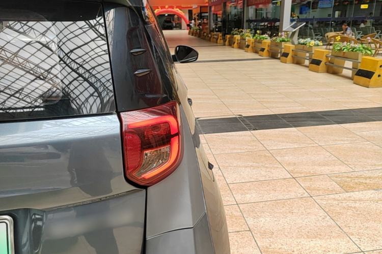 Used Chery QQ Little Ant 2021 200 000-Yuan Ant Fan Edition Talent Version Lithium Iron Phosphate 301 km Exterior 3