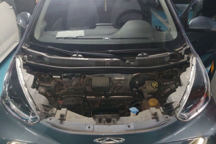 Used Chery QQ Little Ant 2021 200 000-Yuan Ant Fan Edition Oxygen Version Lithium Iron Phosphate 301 km Exterior 3