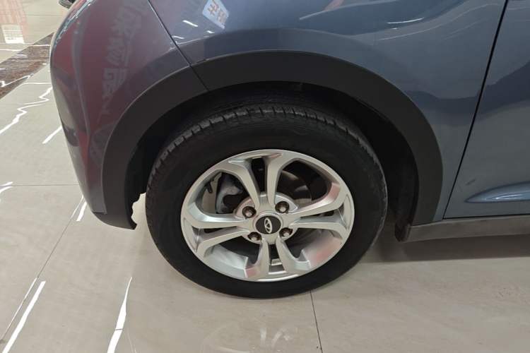 Used Chery QQ Little Ant 2021 200 000-Yuan Ant Fan Edition Energized Version Lithium Iron Phosphate 301 km Exterior 4