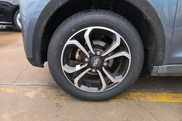 Used Chery QQ Little Ant 2021 150 000 Yuan Ant Fan Edition Ant Cool Version Lithium Iron Phosphate Exterior 4