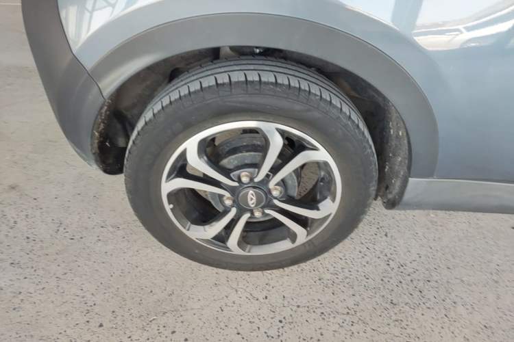 Used Chery QQ Little Ant 2021 150 000 Yuan "Ant Fan" Edition Ant Cool Version with Ternary Lithium Exterior 5