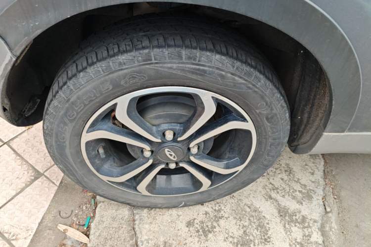Used Chery QQ Little Ant 2021 150 000 Yuan "Ant Fan" Edition New Ant Cool Version Lithium-Ion Battery Exterior 5