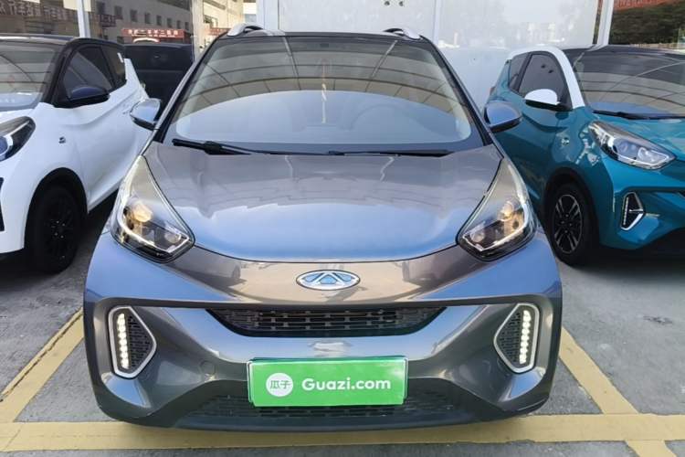 Used Chery QQ Little Ant 2021 150 000 Yuan "Ant Fan" Edition New Ant Xuan Version Lithium-NMC Battery Front