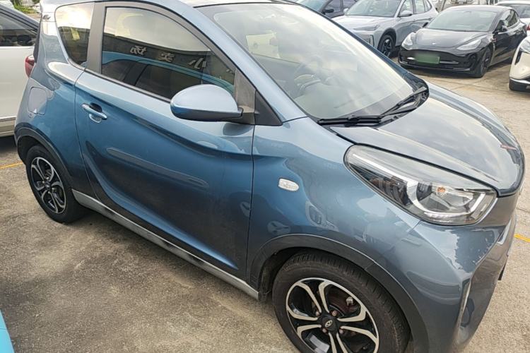 Used Chery QQ Little Ant 2021 150 000 Yuan Ant Fan Edition Ant Trend Version Lithium Iron Phosphate Front Right 45 Deg