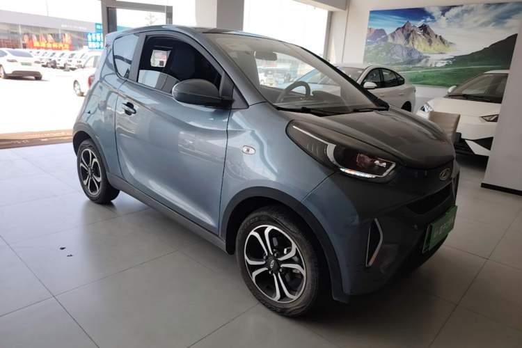 Used Chery QQ Little Ant 2021 150 000 Yuan Ant Fan Edition New Ant Cool Version Lithium Iron Phosphate Front Right 45 Deg