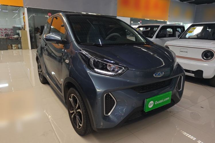Used Chery QQ Little Ant 2021 150 000 Yuan Ant Fan Edition Ant Trend Version Lithium Iron Phosphate Front Right 45 Deg